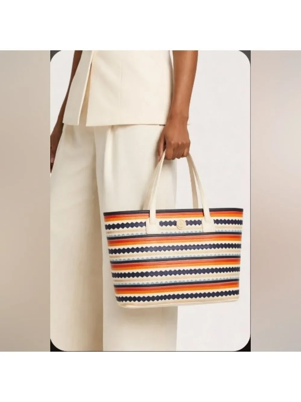 Tory Burch Robinson Shoulder Bag.